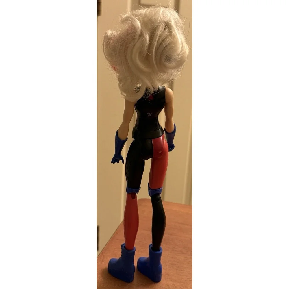 Mattel DC‎ Super Hero Girls Harley Quinn DOLL!
